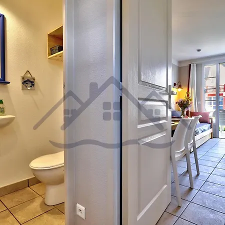 Localise - Maison G4 Au - A 50m De La Avec Jardin Et Piscine - A Pied, Plages, Port, Centre, Commerces, Marche - Wifi Inclus - Animaux Bienvenus - Linge De Lit Inclus Prázdninový dům *